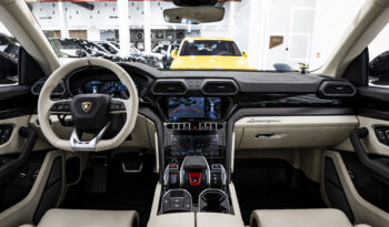 Lamborghini Urus S/2023/GCC/Brand New/Warranty and Service Package full