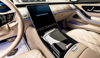 Mercedes-Benz S680 Maybach/2022/GCC/Warranty & Service Package full