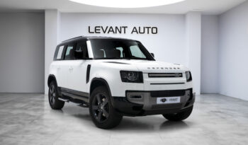 Land Rover Defender X-Dynamic SE P300/2025/GCC/Brand New/Under Warranty full