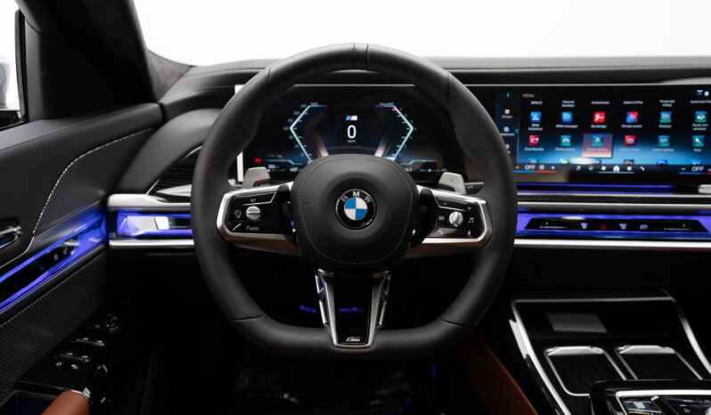 BMW 740 I/2024/GCC/Brand New/Under Warranty full
