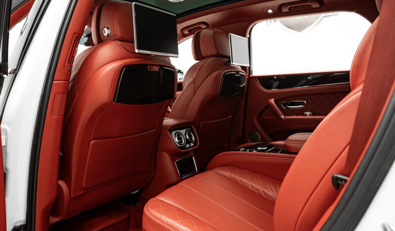 Bentley Bentayga/2017/GCC/Very Clean full