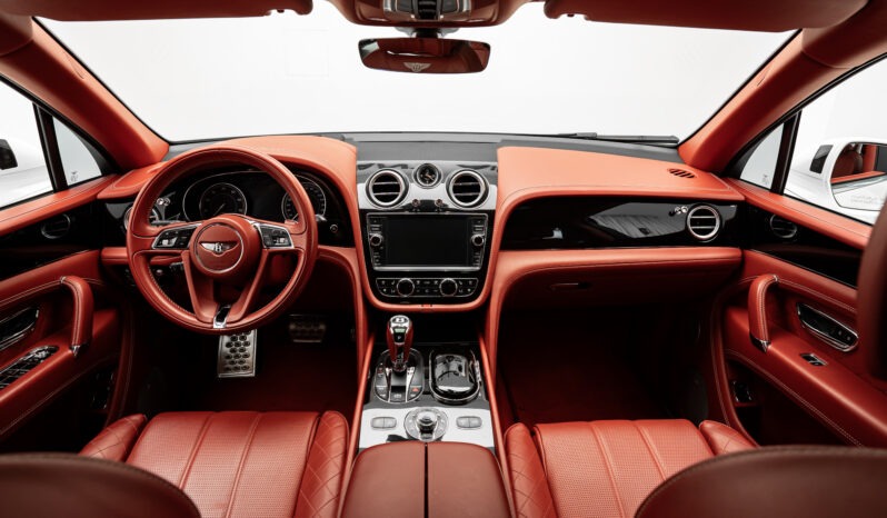 Bentley Bentayga/2017/GCC/Very Clean full