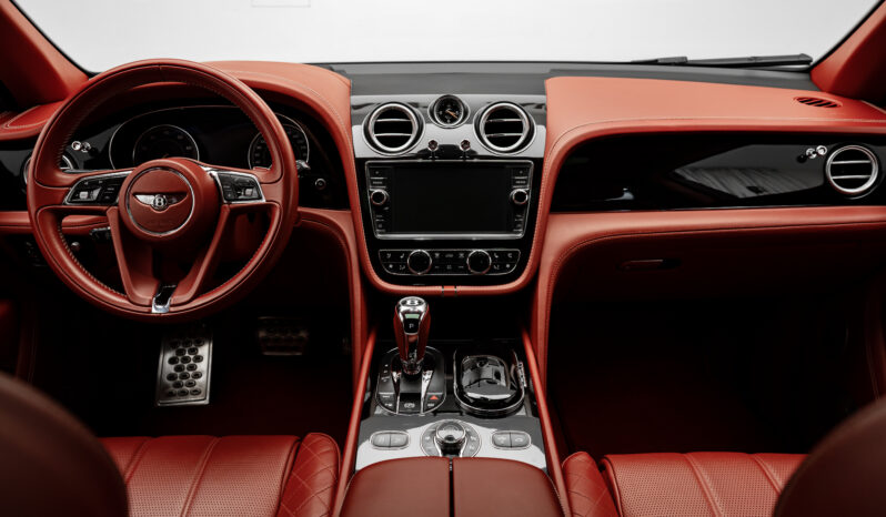 Bentley Bentayga/2017/GCC/Very Clean full