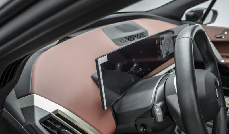BMW iX/2023/Europe/Brand New full