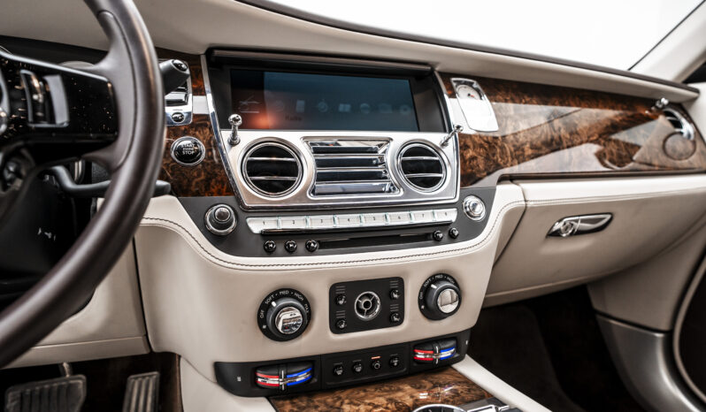 Rolls Royce Wraith / 2026 / Gcc / Perfect Condition / Low Mileage / F.S.H full