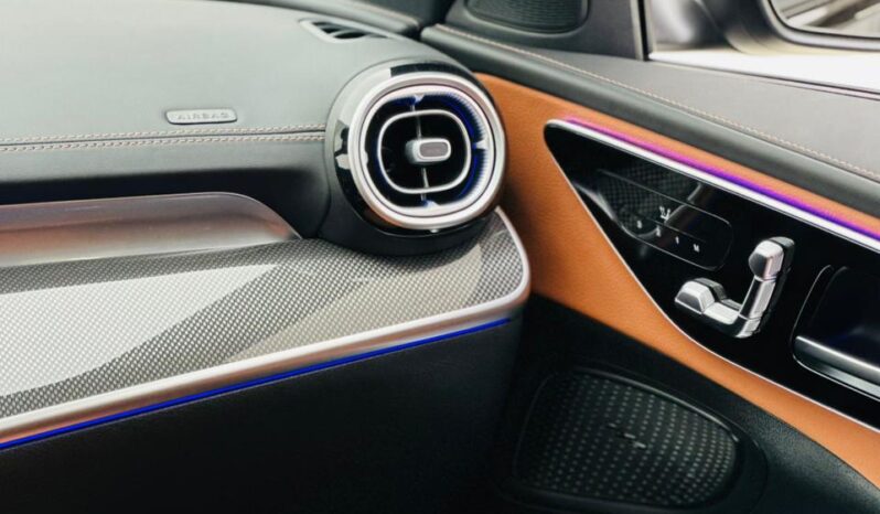 MERCEDES C200 AMG KIT/ GCC / 2026 / 5 YEARS AGENCY WARRANTY / BRAND NEW full