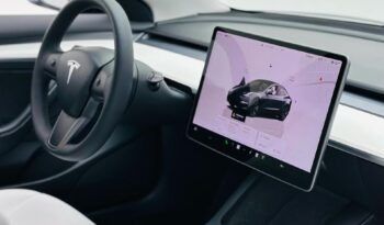 TESLA MODEL 3 / 2023 / GCC / UNDER WARRANTY full