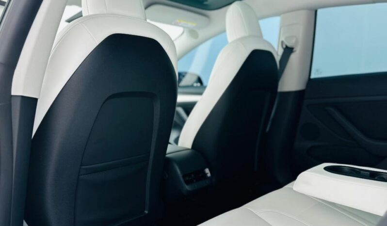 TESLA MODEL 3 / 2023 / GCC / UNDER WARRANTY full