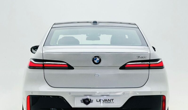 BMW 740i M-Kit / GCC / 2026 / Fully loaded / AGMC Warranty – Service / Brand New full