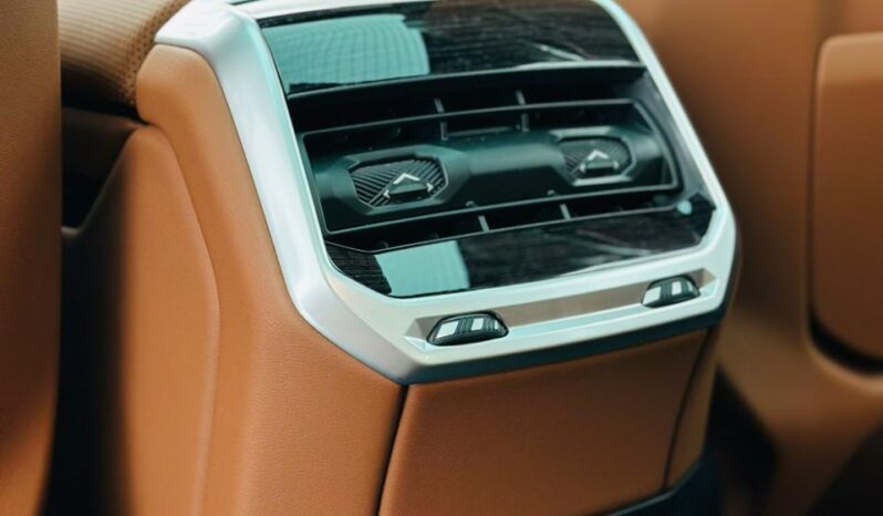 BMW 740i M-Kit / GCC / 2026 / Fully loaded / AGMC Warranty – Service / Brand New full