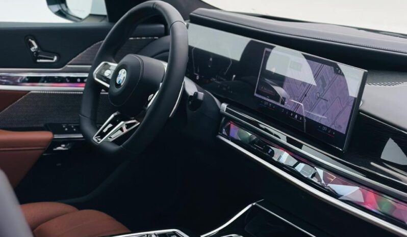 BMW 740i M-Kit / GCC / 2026 / Fully loaded / AGMC Warranty – Service / Brand New full