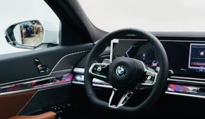 BMW 740i M-Kit / GCC / 2026 / Fully loaded / AGMC Warranty – Service / Brand New full