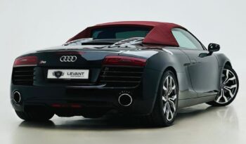 Audi R8 SPYDER V8 / GCC / 2014 / VERY LOW MILEAGE / MINT CONDITION / FULL SERVIES HISTORY full
