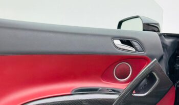 Audi R8 SPYDER V8 / GCC / 2014 / VERY LOW MILEAGE / MINT CONDITION / FULL SERVIES HISTORY full