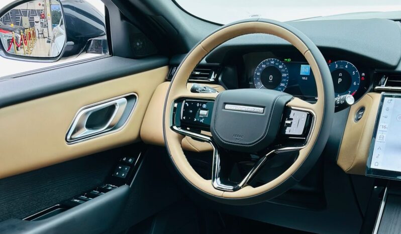 Range Rover / Villar / 2025 / GCC / ZERO / BRAND NEW / UNDER WARRANTY full