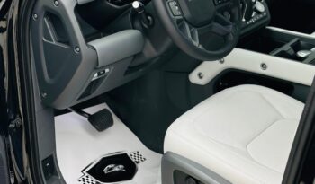 LAND ROVER DEFENDER / X DYNAMIC HSE V6 / GCC / BRAND NEW full