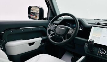 LAND ROVER DEFENDER / X DYNAMIC HSE V6 / GCC / BRAND NEW full