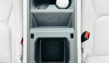 LAND ROVER DEFENDER / X DYNAMIC HSE V6 / GCC / BRAND NEW full