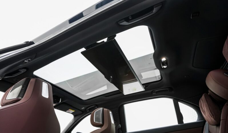 BMW 740i M-Kit / GCC / 2026 / Fully loaded / AGMC Warranty – Service / Brand New full