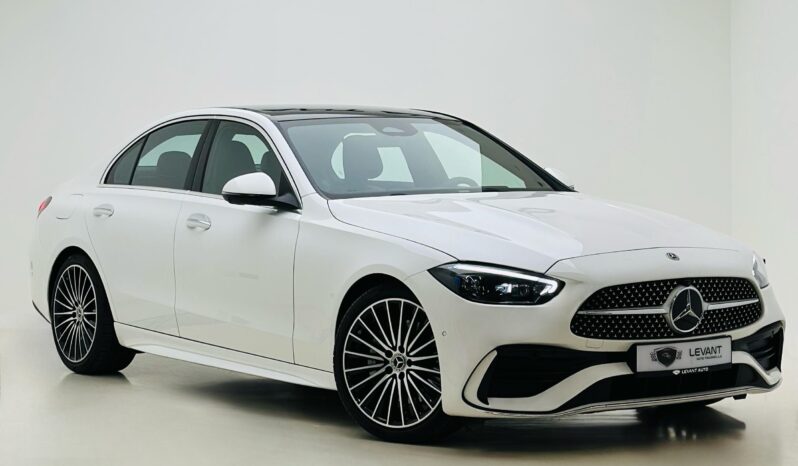MERCEDES C200 PREMIUM PLUS / 2024 / GCC/ LOW MILEAGE / UNDER WARRANTY AND SERVICE PACKAGE full