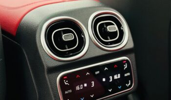 MERCEDES C200 PREMIUM PLUS / 2024 / GCC/ LOW MILEAGE / UNDER WARRANTY AND SERVICE PACKAGE full