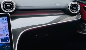 MERCEDES C200 PREMIUM PLUS / 2024 / GCC/ LOW MILEAGE / UNDER WARRANTY AND SERVICE PACKAGE full