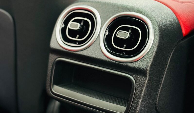 Mercedes C200 / 2024 / Gcc / Low Mileage / Premium / Under Warranty And Service Package full