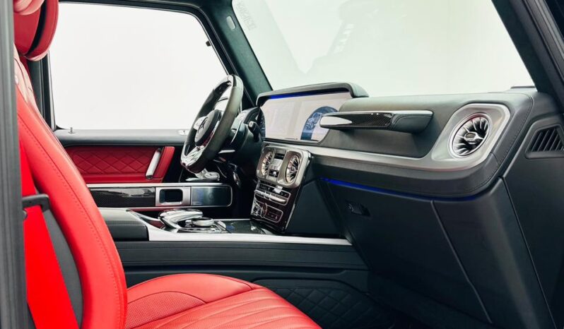 MERCEDES BENZ G63 / 2024 / GCC / UNDER WARRANTY / LOW MILEAGR full