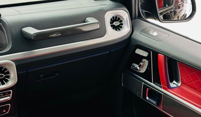 MERCEDES BENZ G63 / 2024 / GCC / UNDER WARRANTY / LOW MILEAGR full