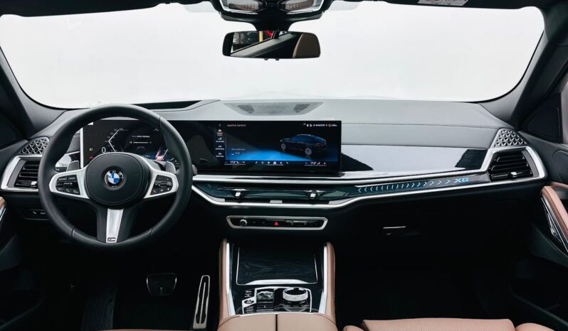 BMW X6 KIT M / 2026 / GCC / BRAND NEW / UNDER WARRANTY full