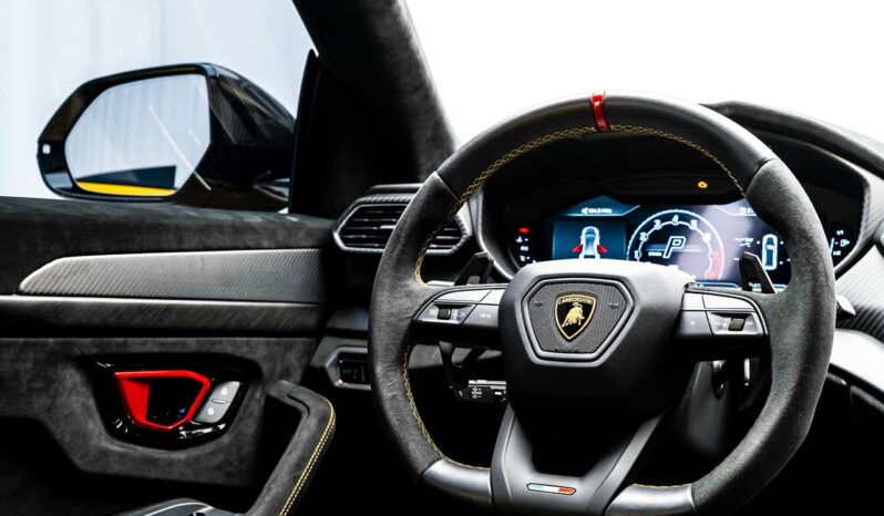 Lamborghini Urus Performante /2023/ German Specs / Perfect Condition / Low Mileage full