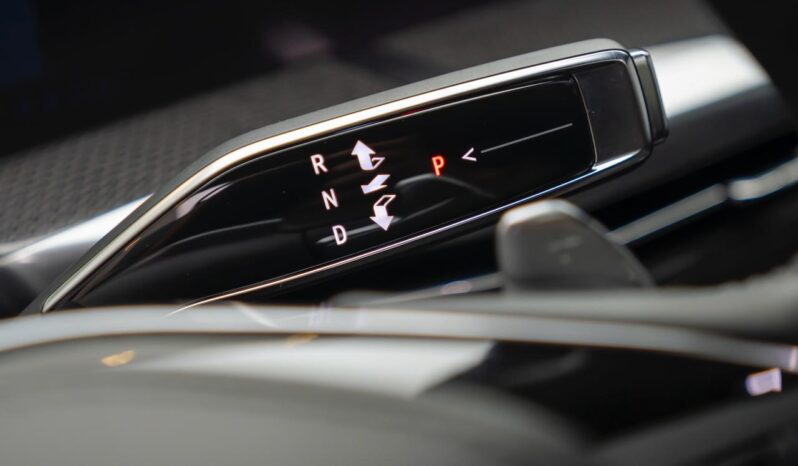 CADILLAC ESCALADE V / 2025 / GCC / LOW MILEAGE full