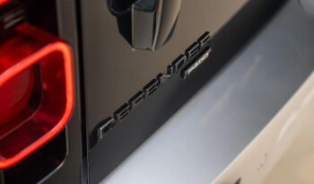 LAND ROVER DEFENDER / P400 SE 130 / LONG / 2023 / GCC full