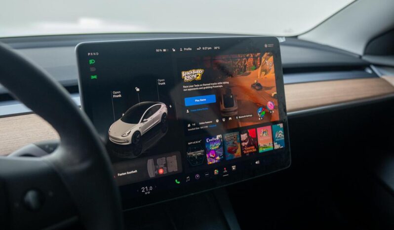 TESLA MODEL 3 STANDARD / 2023 / GCC SPECS full