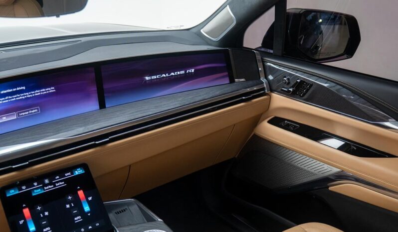 Cadillac Escalade IQ 2025 / Full Electric / American Specs full
