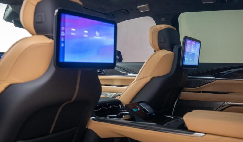 Cadillac Escalade IQ 2025 / Full Electric / American Specs full