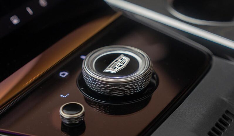 Cadillac Escalade IQ 2025 / Full Electric / American Specs full