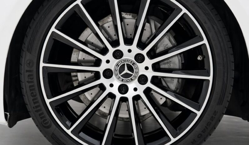 MERCEDES C200 GCC full