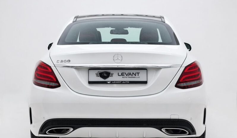 MERCEDES C200 GCC full