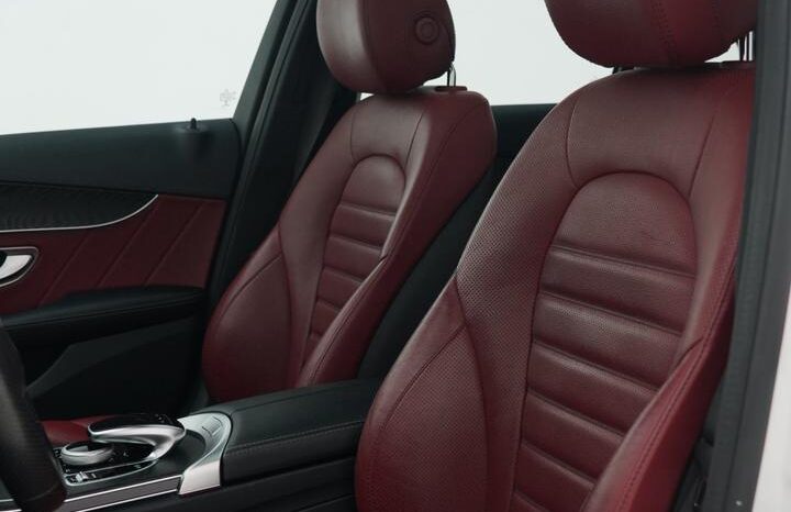 MERCEDES C200 GCC full