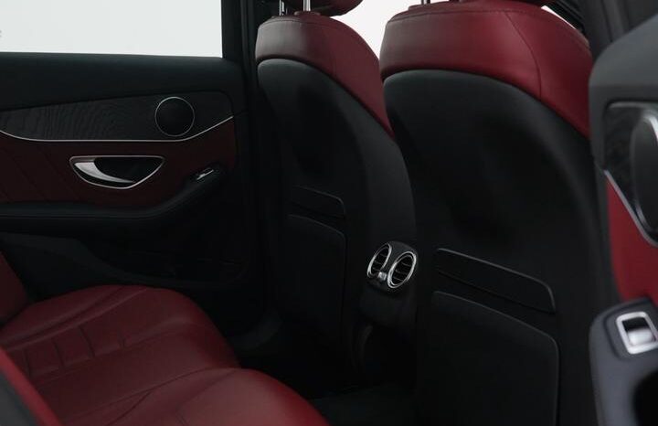 MERCEDES C200 GCC full