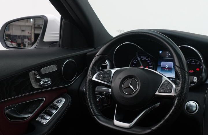 MERCEDES C200 GCC full