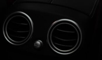 MERCEDES C200 GCC full