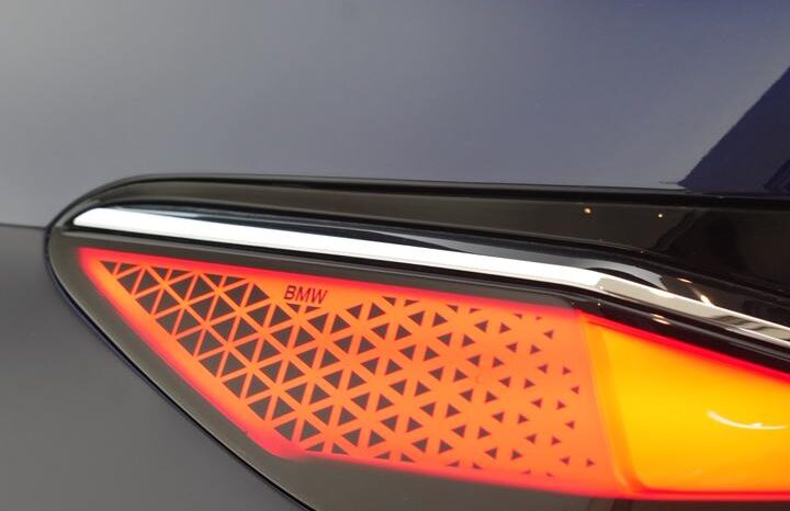 BMW 760I 2024 GCC full