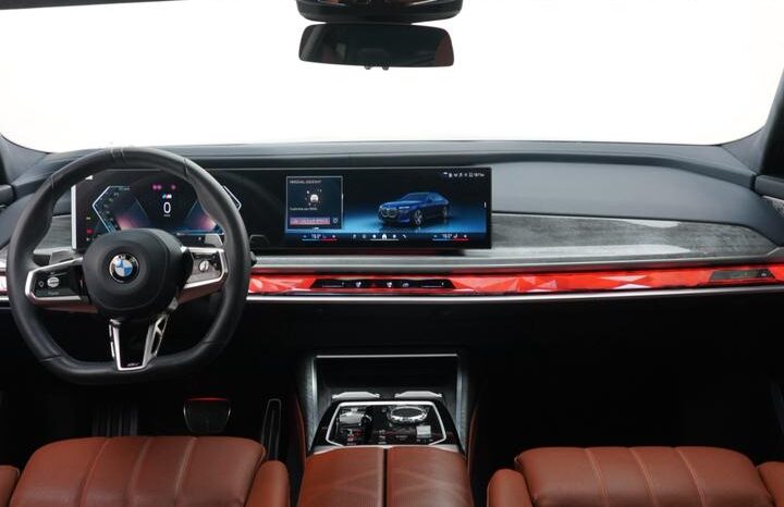 BMW 760I 2024 GCC full