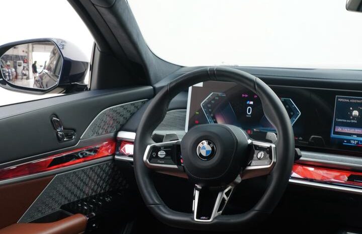 BMW 760I 2024 GCC full
