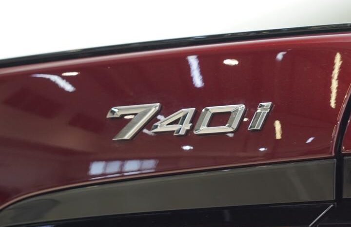 BMW 740I 2026 GCC full