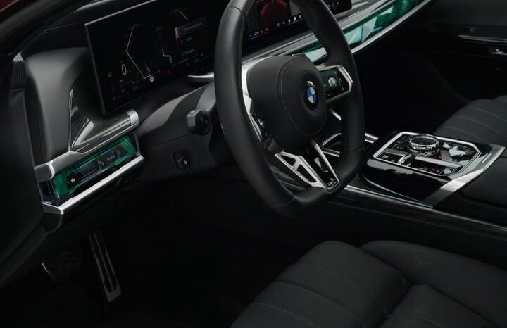 BMW 740I 2026 GCC full