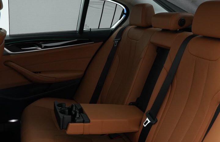 BMW 520i 2022 GCC full