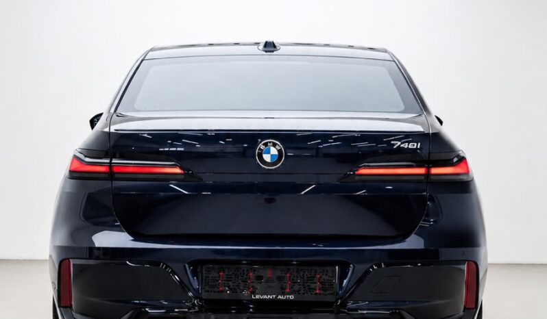 BMW 740I 2026 GCC full